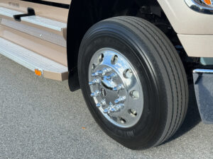 2015 Freightliner M2 106 Utility BodyWerks Conversion-09