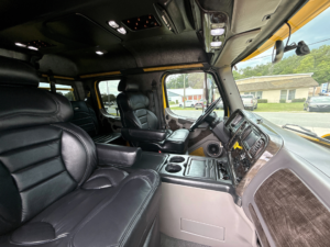 stock_2541_After_photo_id_846